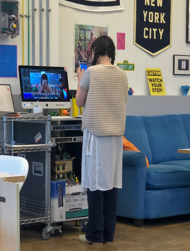 V領毛茸茸條紋馬甲