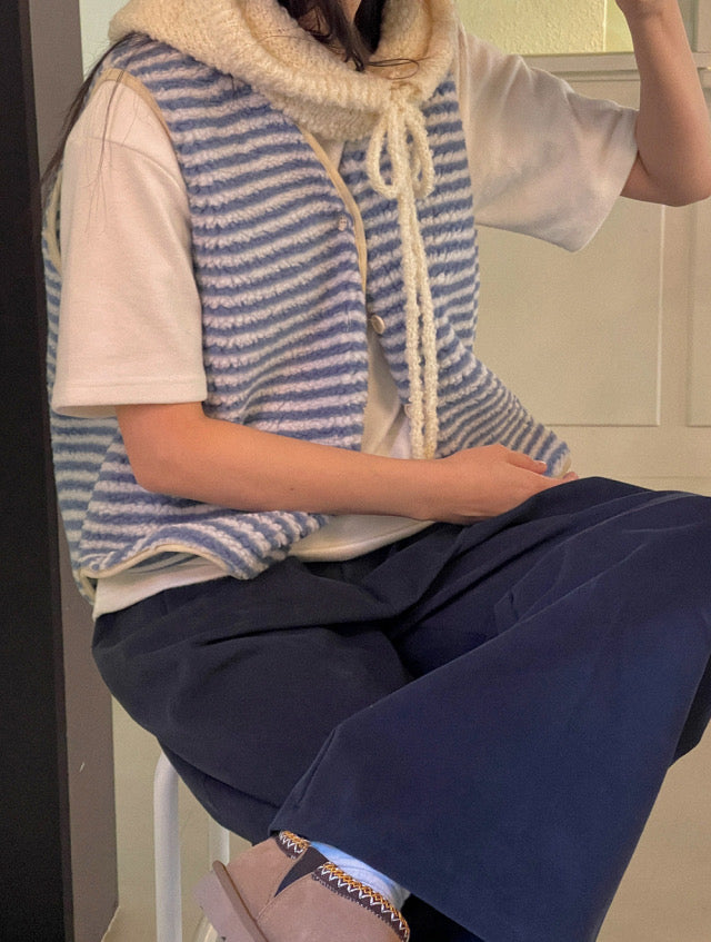 V領毛茸茸條紋馬甲