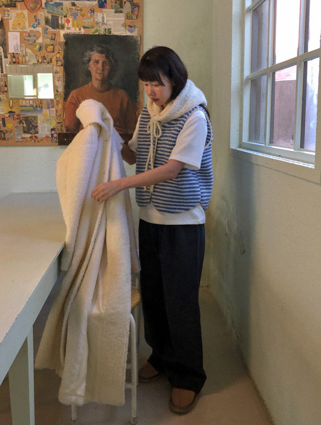 V領毛茸茸條紋馬甲