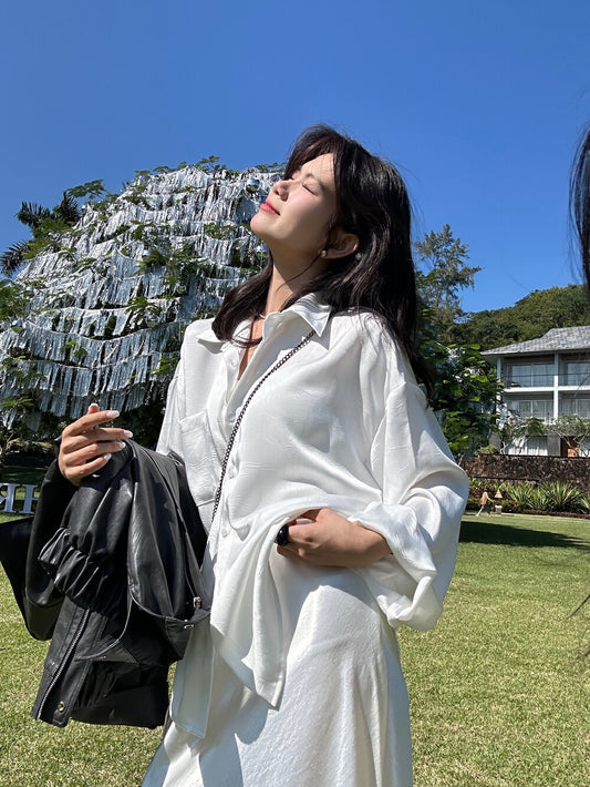 高級サテンパールスリムシャツ