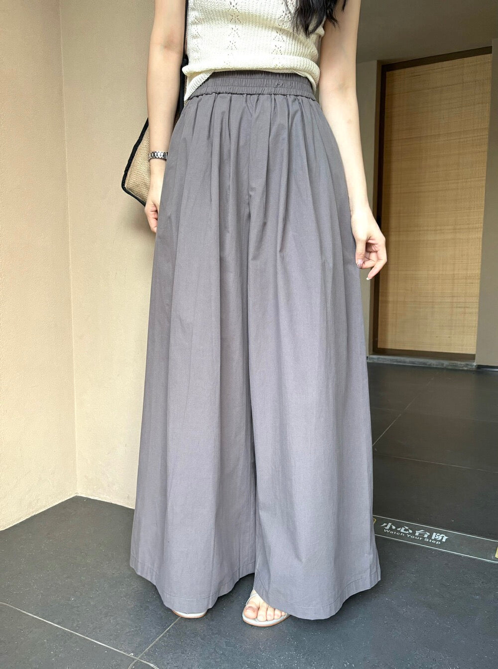 鬆弛大版闊腿休閒褲