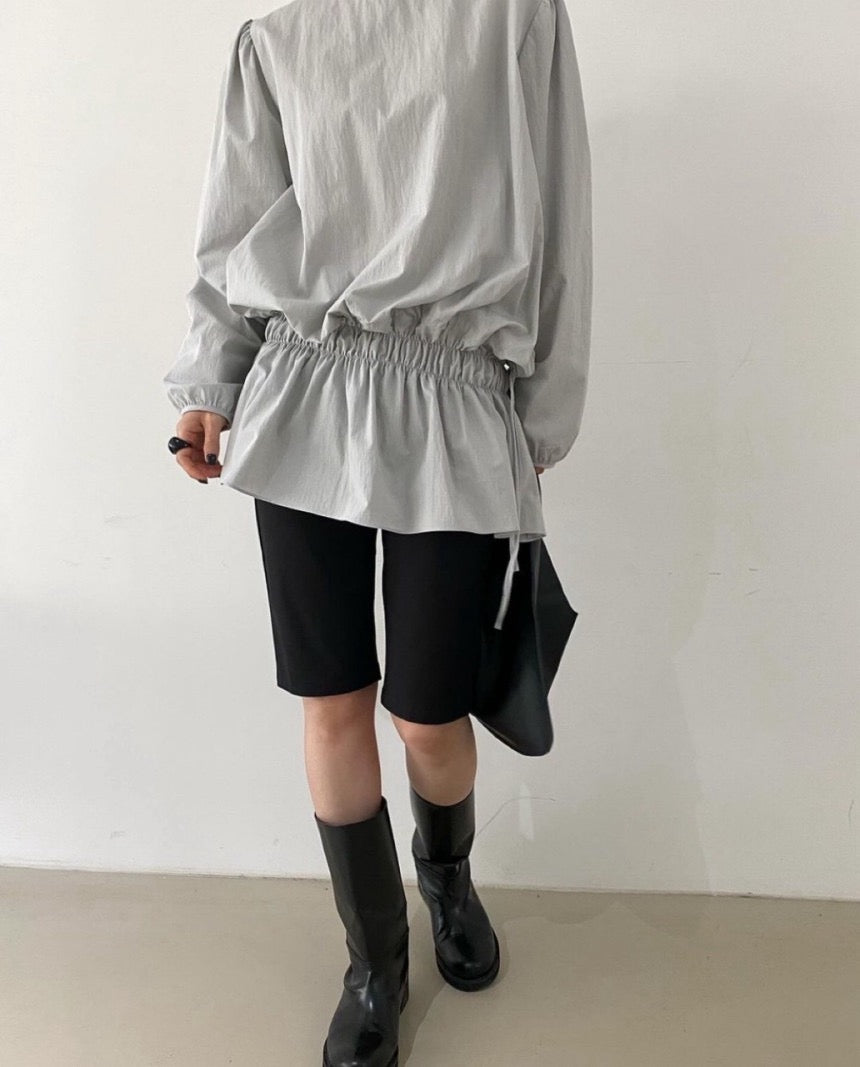 Round-neck tie-up shirt