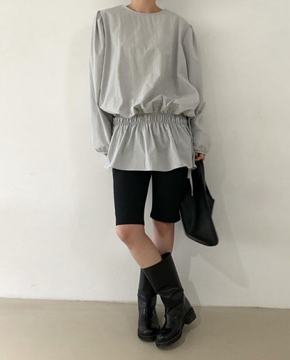 Round-neck tie-up shirt