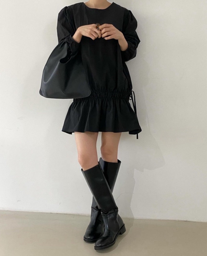 Round-neck tie-up shirt