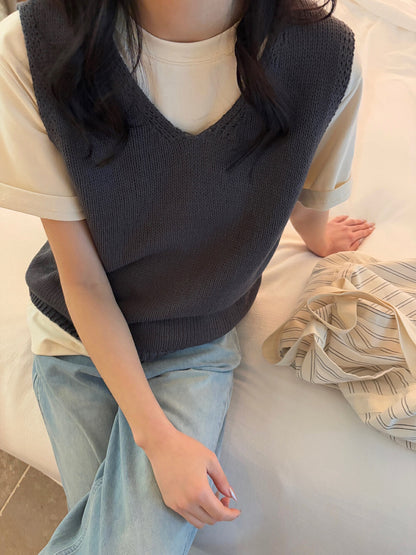 V領疊穿針織馬甲