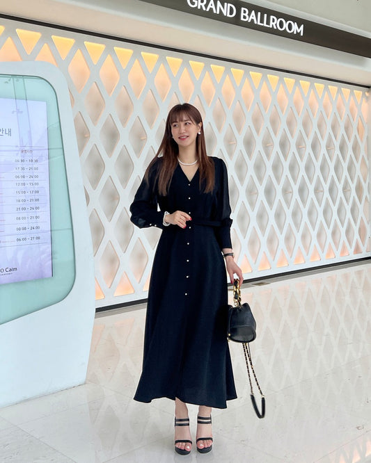 V領單排扣氣質連身裙