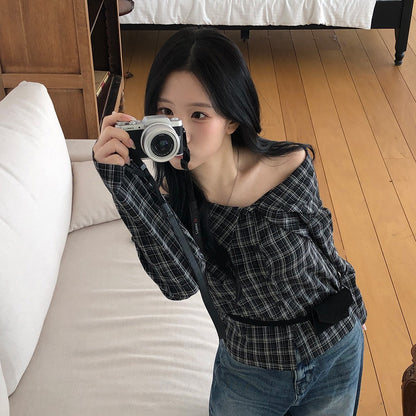 Off-shoulder Slimming Plaid Blouse