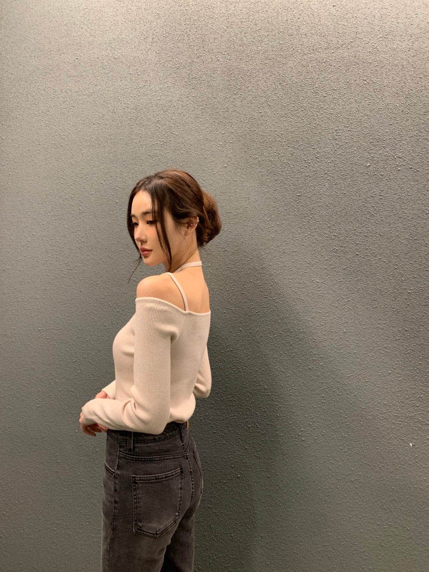 吊帶一字領針織top