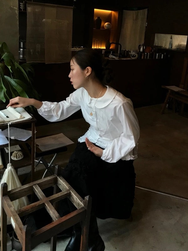 別緻荷葉邊恤衫