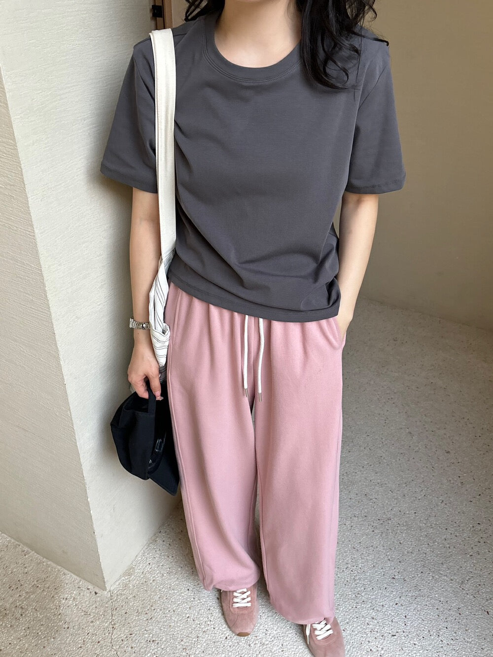 圓領百搭彈力棉短袖