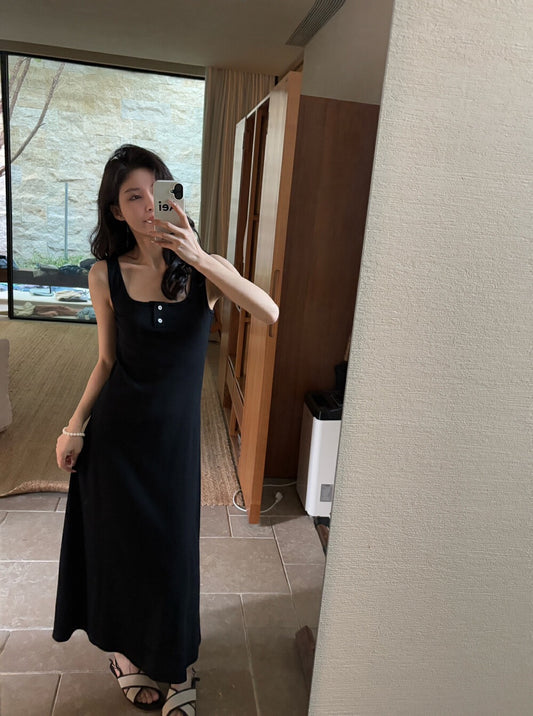 極簡方領針織背心連身裙