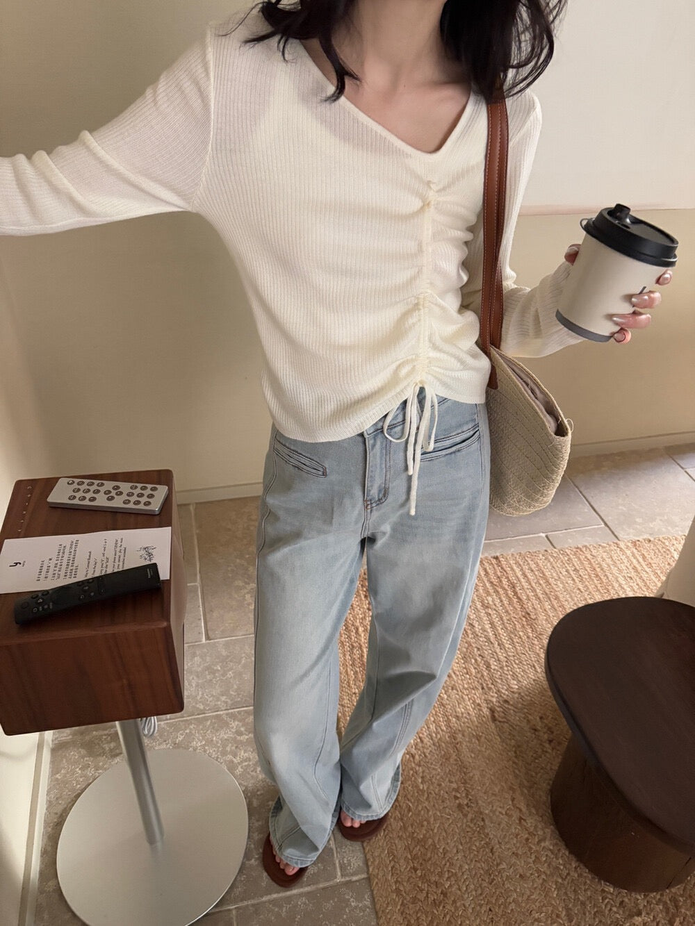 V領抽繩綁帶針織top