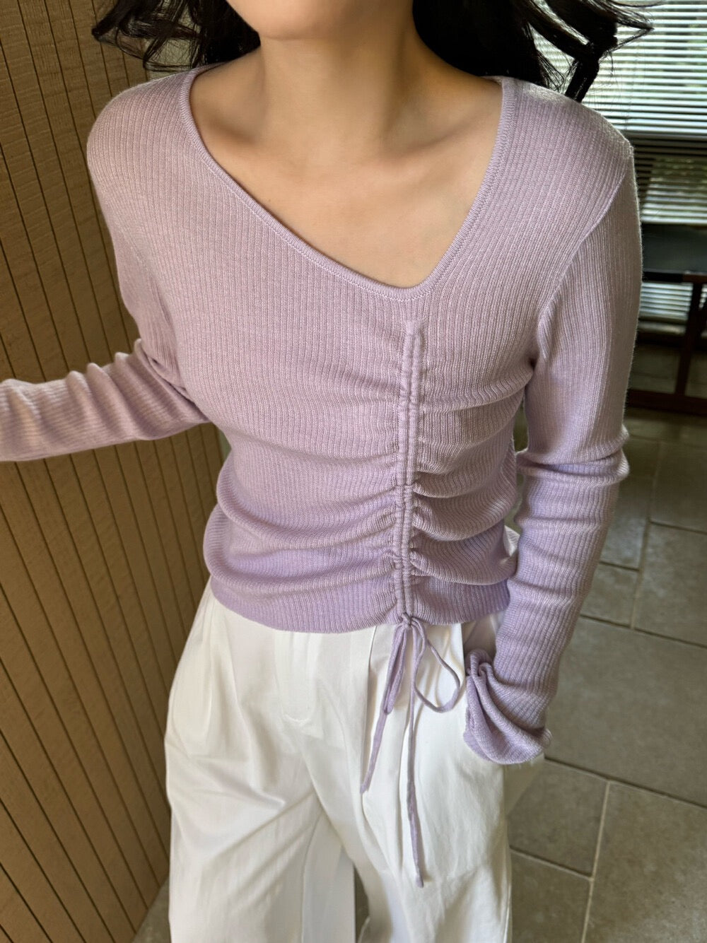 V領抽繩綁帶針織top