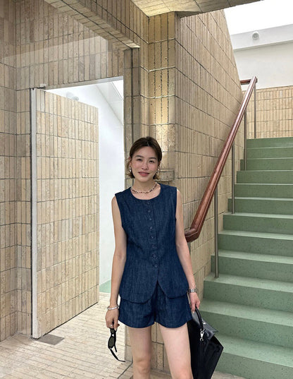 Minimalist Loose Vest + Wide-leg Denim Shorts Set