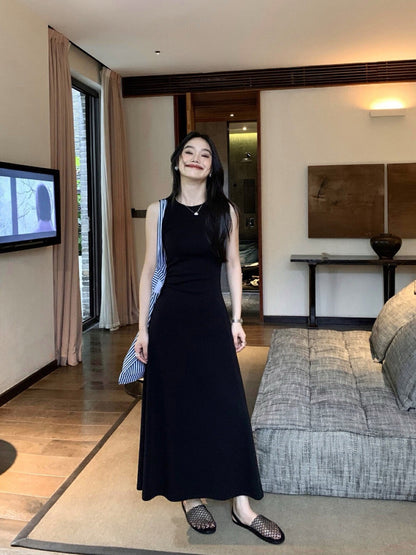 圓領顯瘦背心連身裙