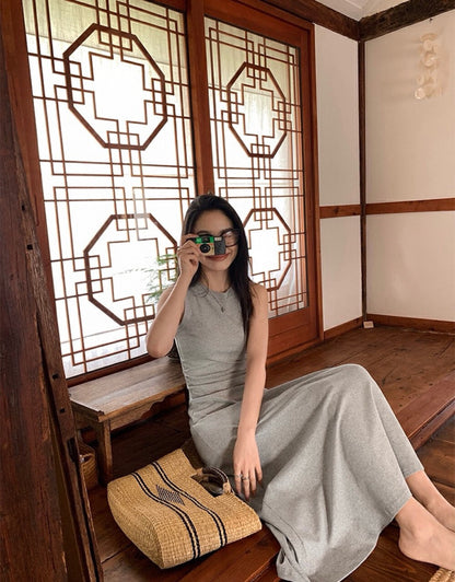 圓領顯瘦背心連身裙