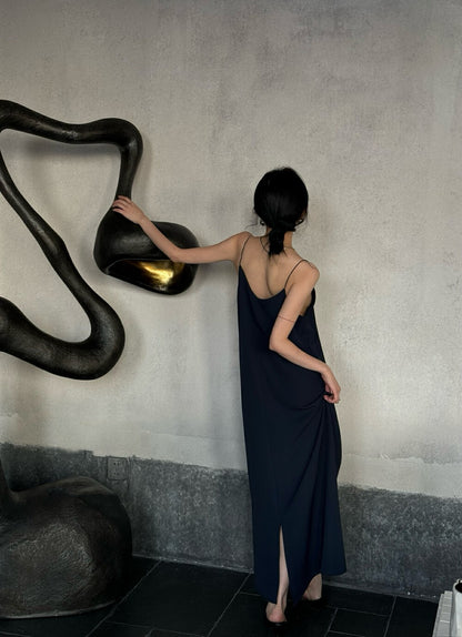 優雅極簡連身裙