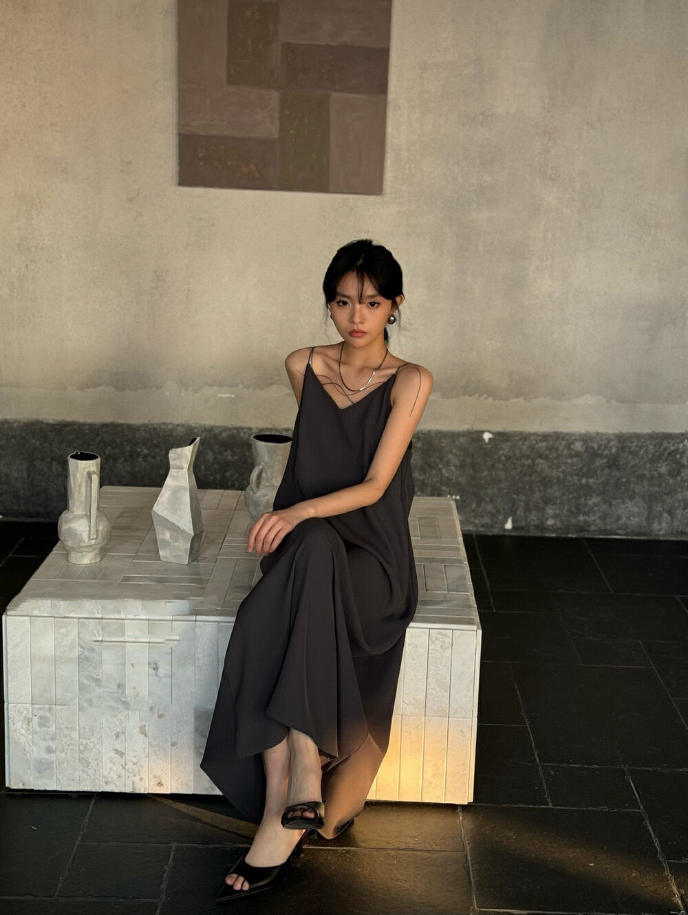 優雅極簡連身裙