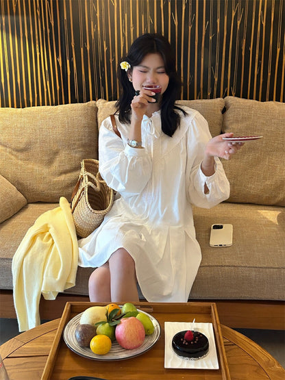 レーストリム付きリボンタイワンピース