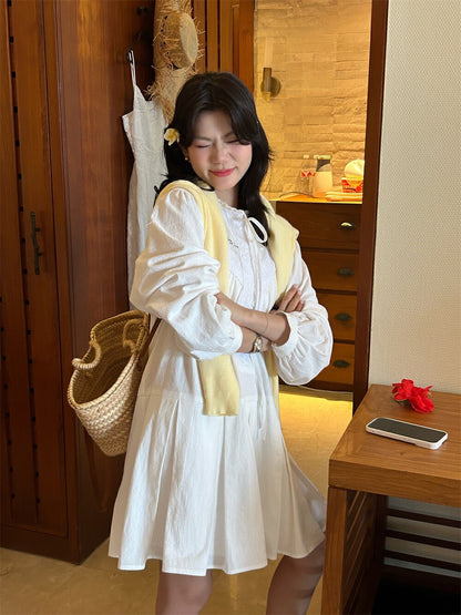 レーストリム付きリボンタイワンピース