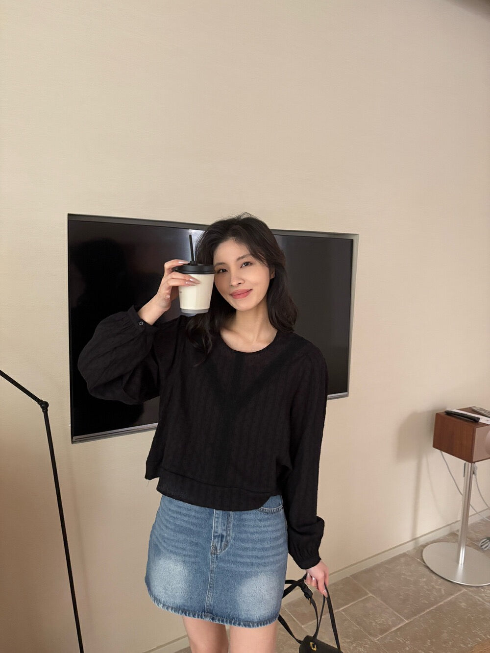 圓領甜美泡泡袖恤衫