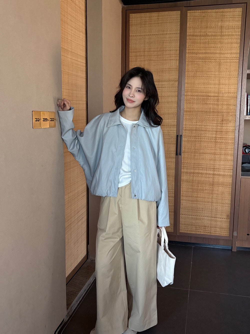 Minimalist Small Lapel Leather Jacket