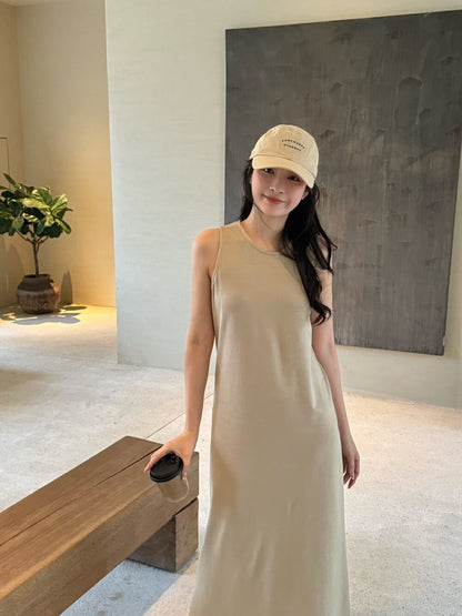 極簡休閒背心連身裙