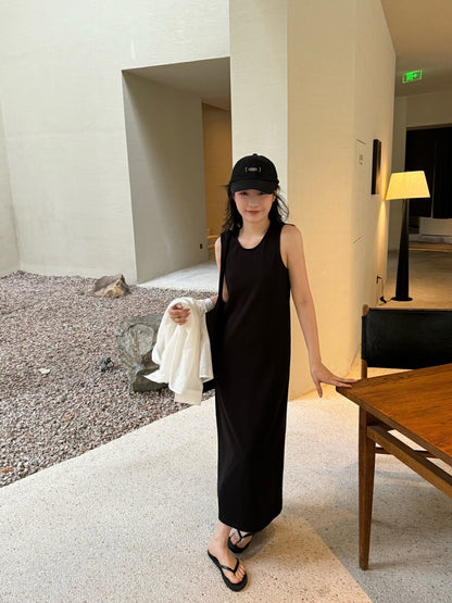 極簡休閒背心連身裙