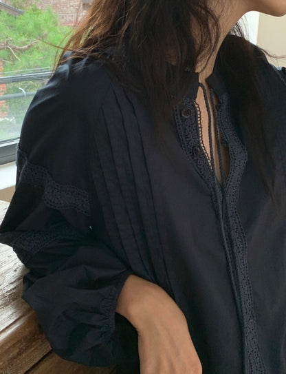 立領拼接蕾絲荷葉邊連身裙