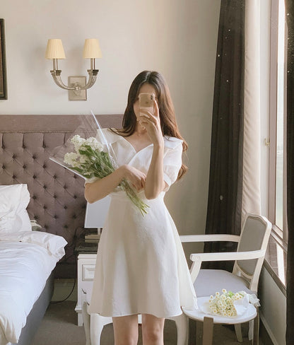 翻領收腰A字連身裙