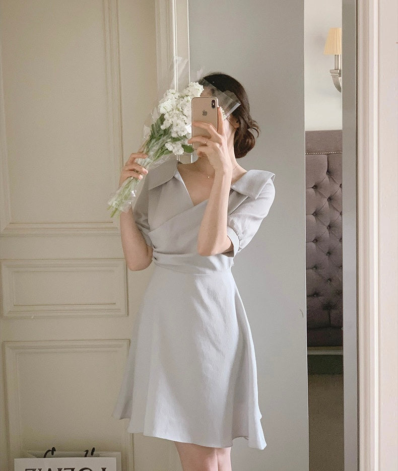 翻領收腰A字連身裙