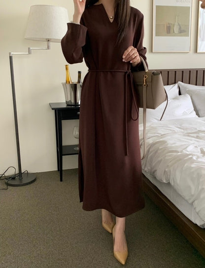 氣質V領系帶連身裙