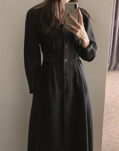 V領單排扣明顯收腰連身裙