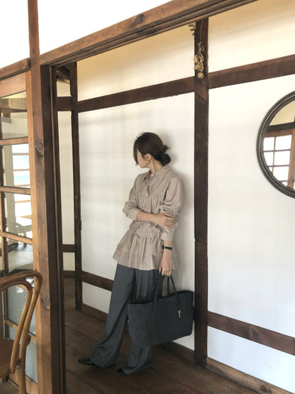 ダブルフリルブラウス