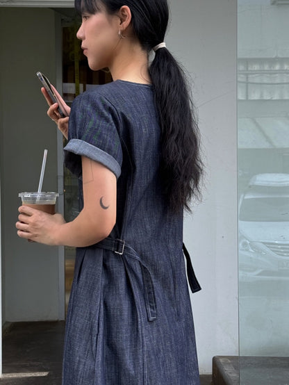 收腰牛仔連身裙