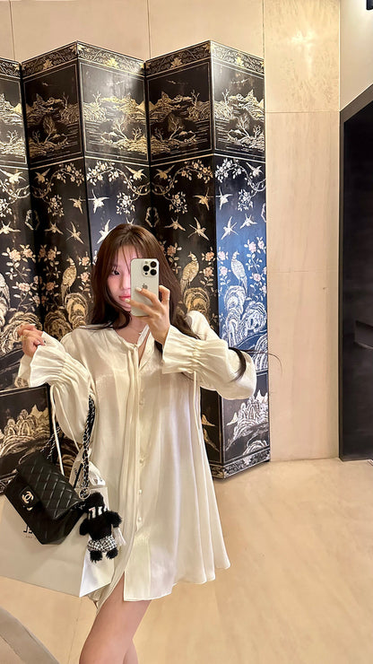 光澤感系帶寬鬆連身裙