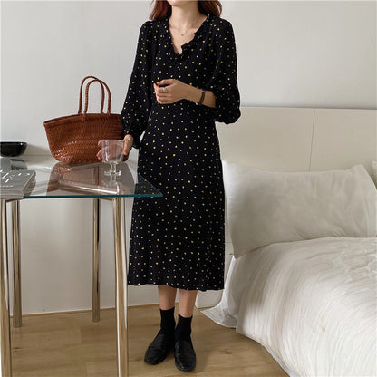 V-neck Color-block Heart Print Waist-cinching Dress