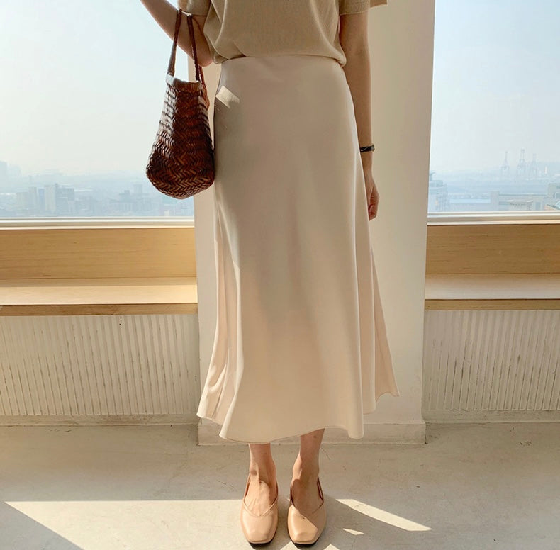 ハイウエスト万能フレアスカート