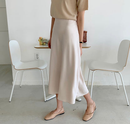 ハイウエスト万能フレアスカート