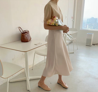 ハイウエスト万能フレアスカート