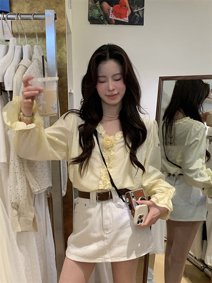 Korean-style 3D Floral Blouse