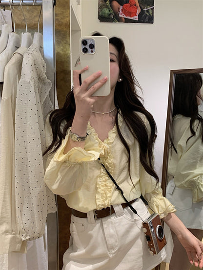 Korean-style 3D Floral Blouse