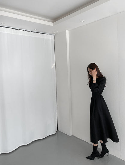 プリーツ付きタイウエストパフスリーブワンピース