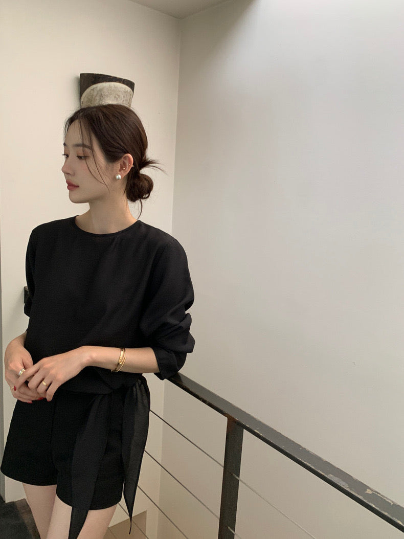 Tie Hem Round Neck Versatile Shirt