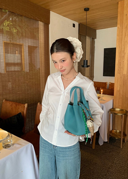 レース切り替えバックレスリボンブラウス