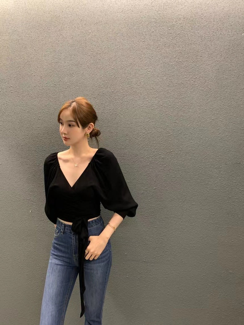 大V領綁帶收腰恤衫