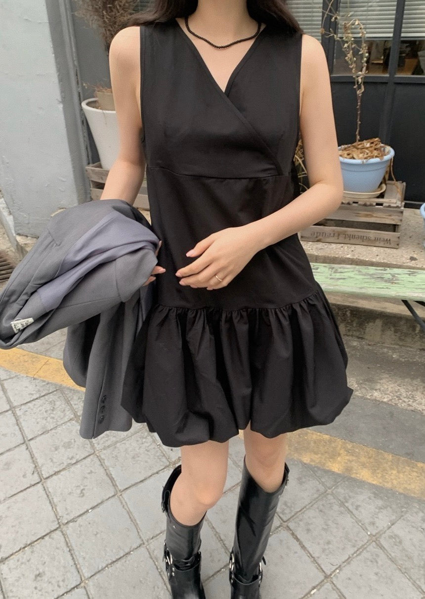 タンクトップバルーンスカート