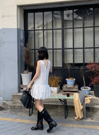 タンクトップバルーンスカート