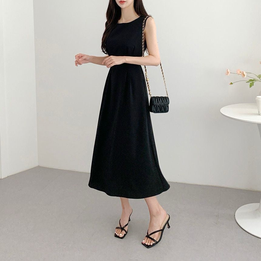 フレンチ系レースアップノースリーブワンピース