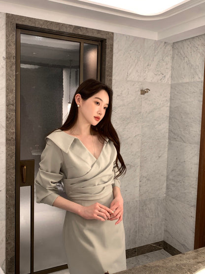 フリル襟ウエスト絞りパフスリーブワンピース